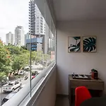 Es1 - Novo Bhaus Vila Madalena | Metro